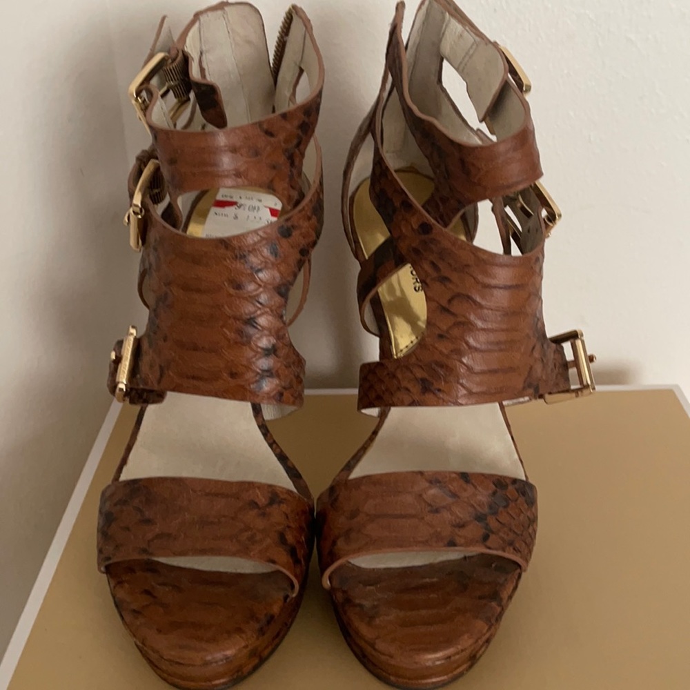 Womens MICHAEL Michael Kors Lucinda Back Zip Platform Sandals, Dark Caramel